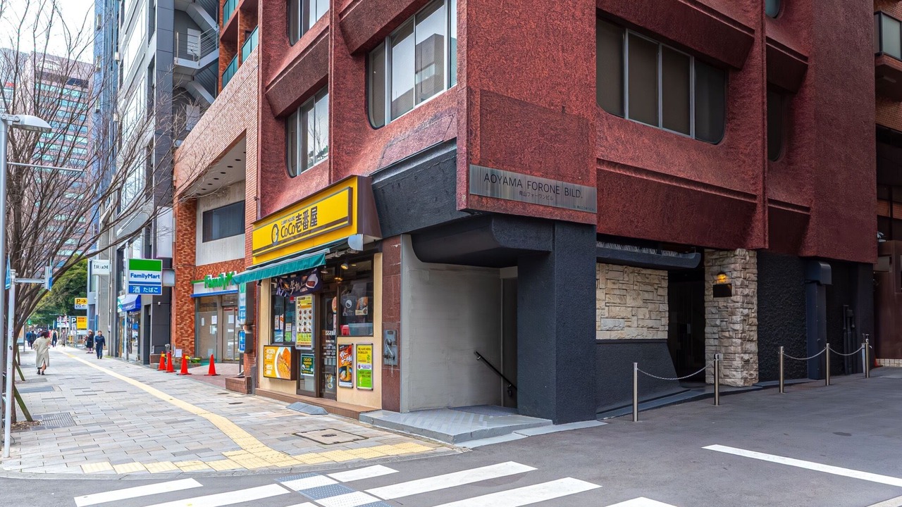 Photo of Outdoor in Aoyama