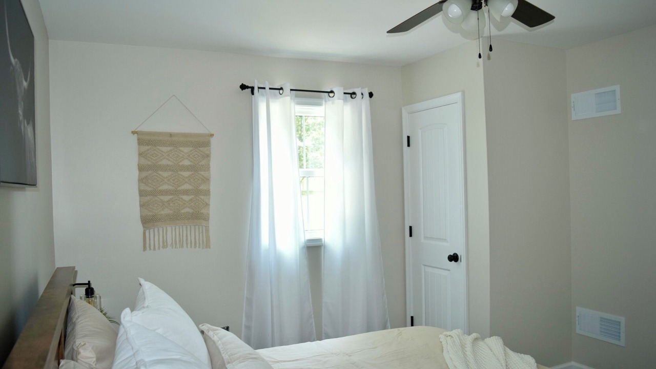 Photo of Bedroom in Loysville