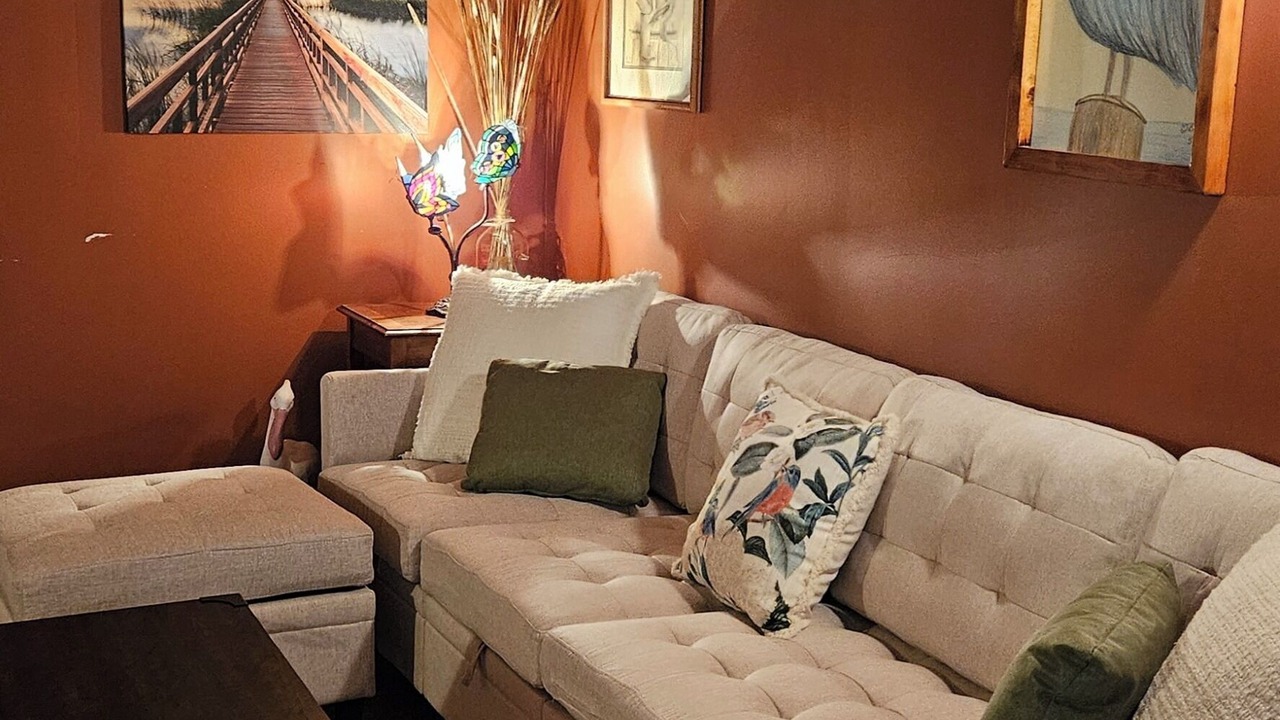 Photo of Livingroom in Hammondsport