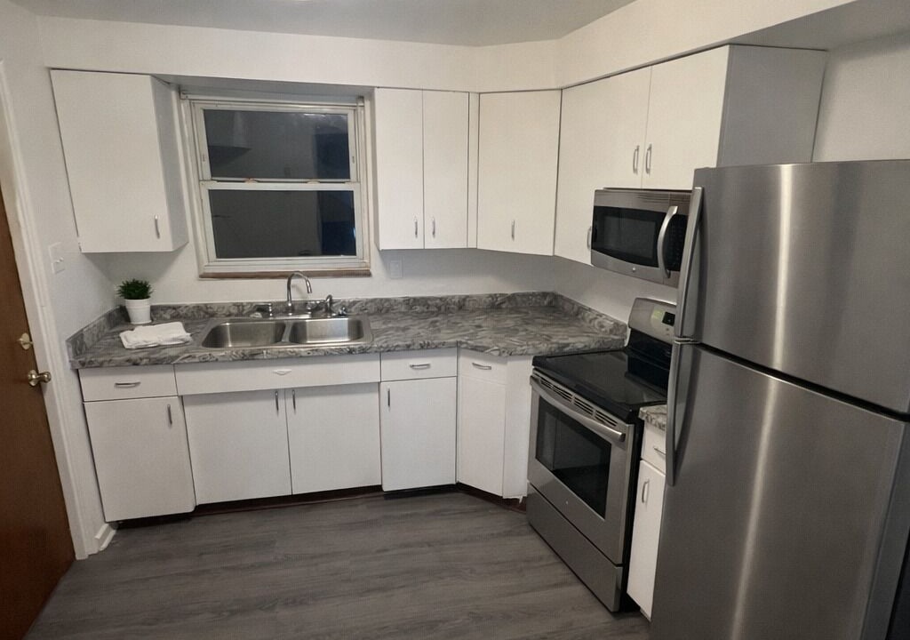 Photo of Kitchen in South Hills