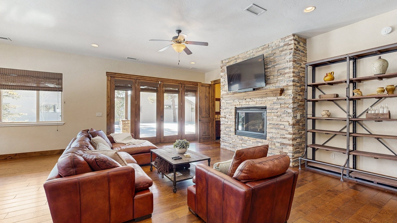 Photo of Livingroom in Flagstaff