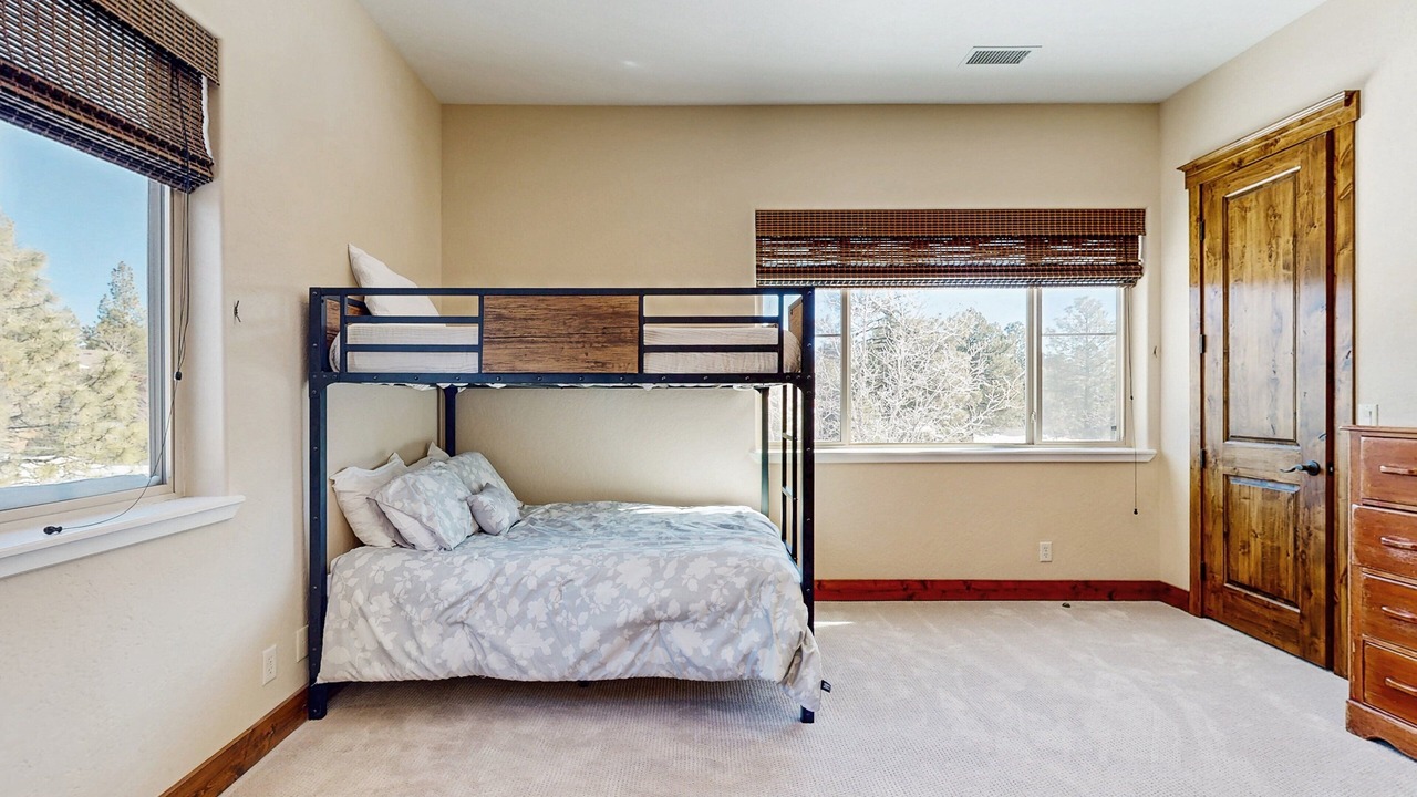 Photo of Bedroom in Flagstaff