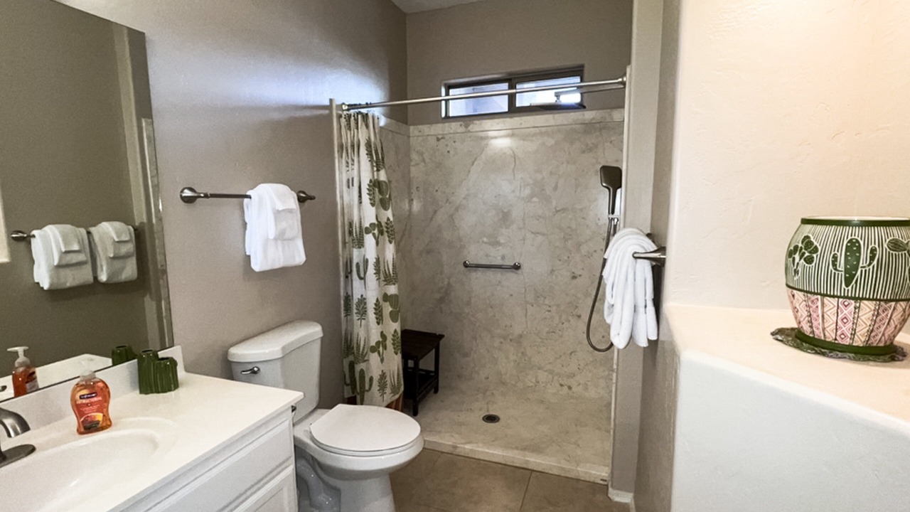 Photo of Bathroom in Rancho Vistoso