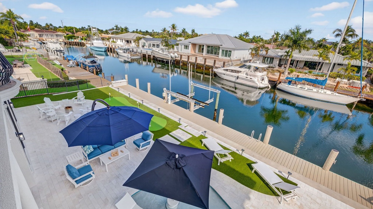 Photo of Patio Balcony in Lighthouse Point