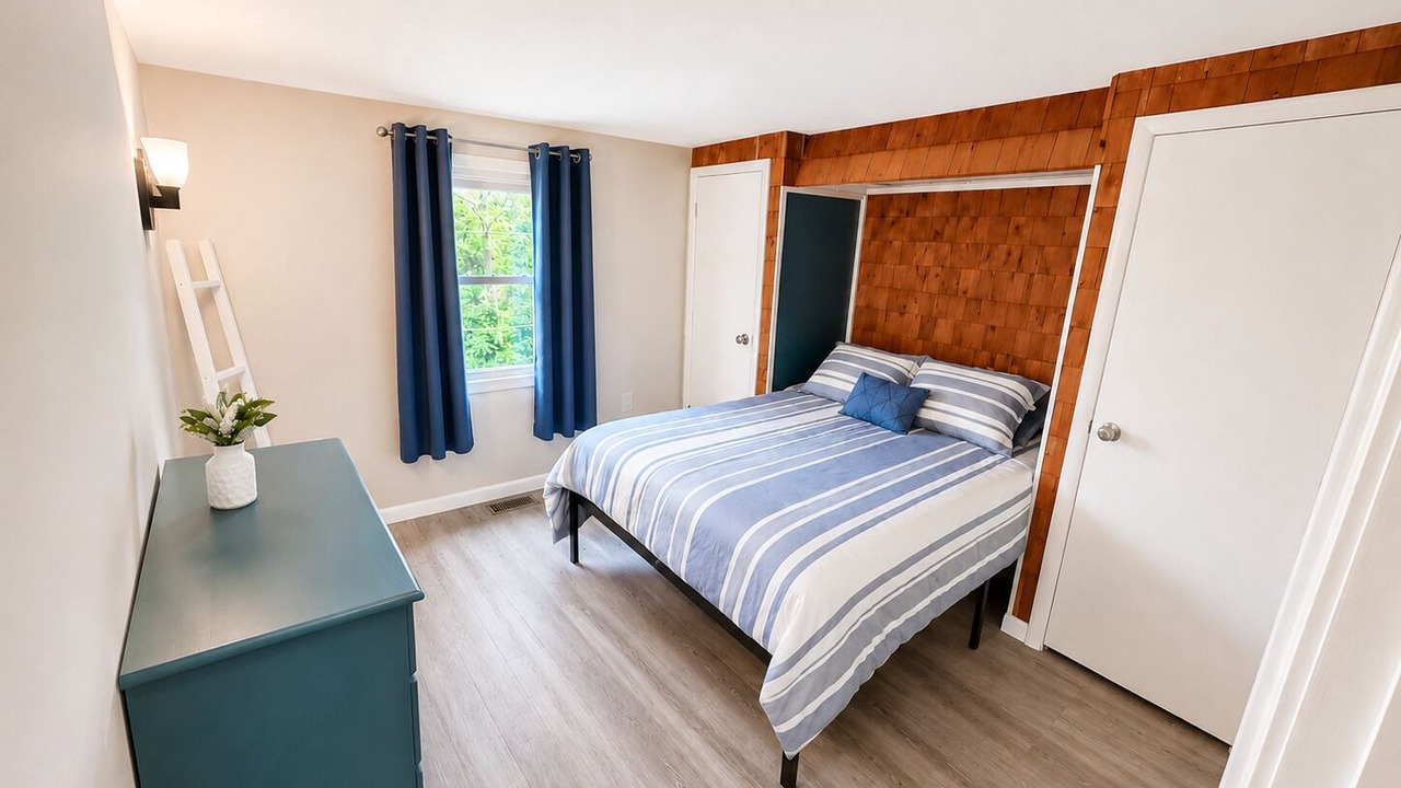 Photo of Bedroom in Lindley