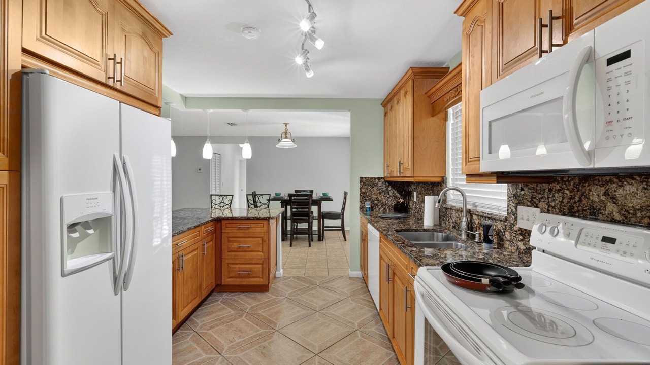 Photo of Kitchen in Eisenhower