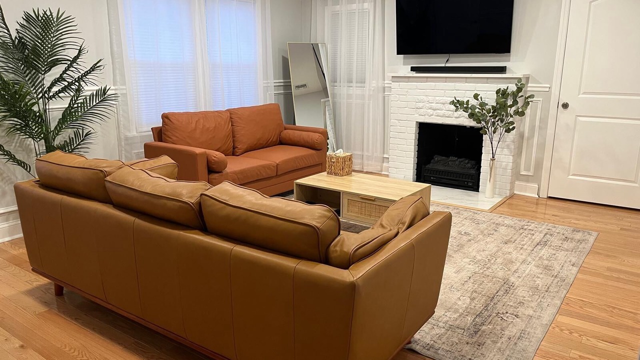 Photo of Livingroom in Uniondale