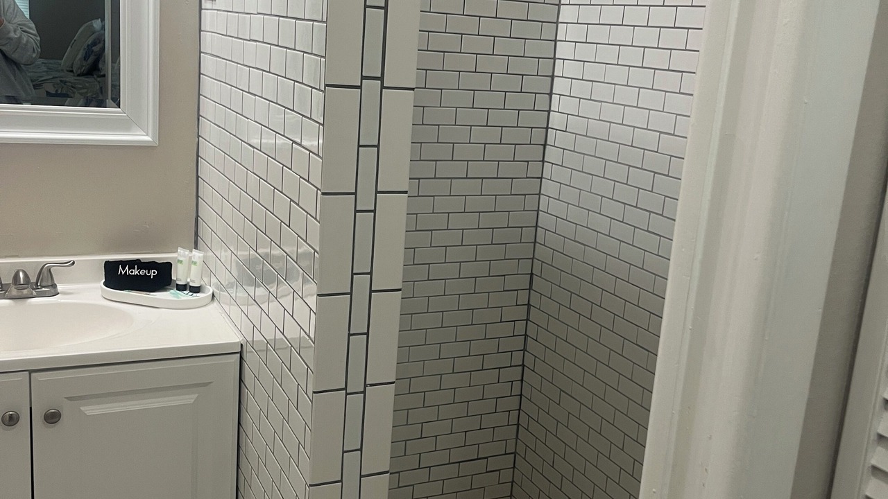 Photo of Bathroom in Vamo