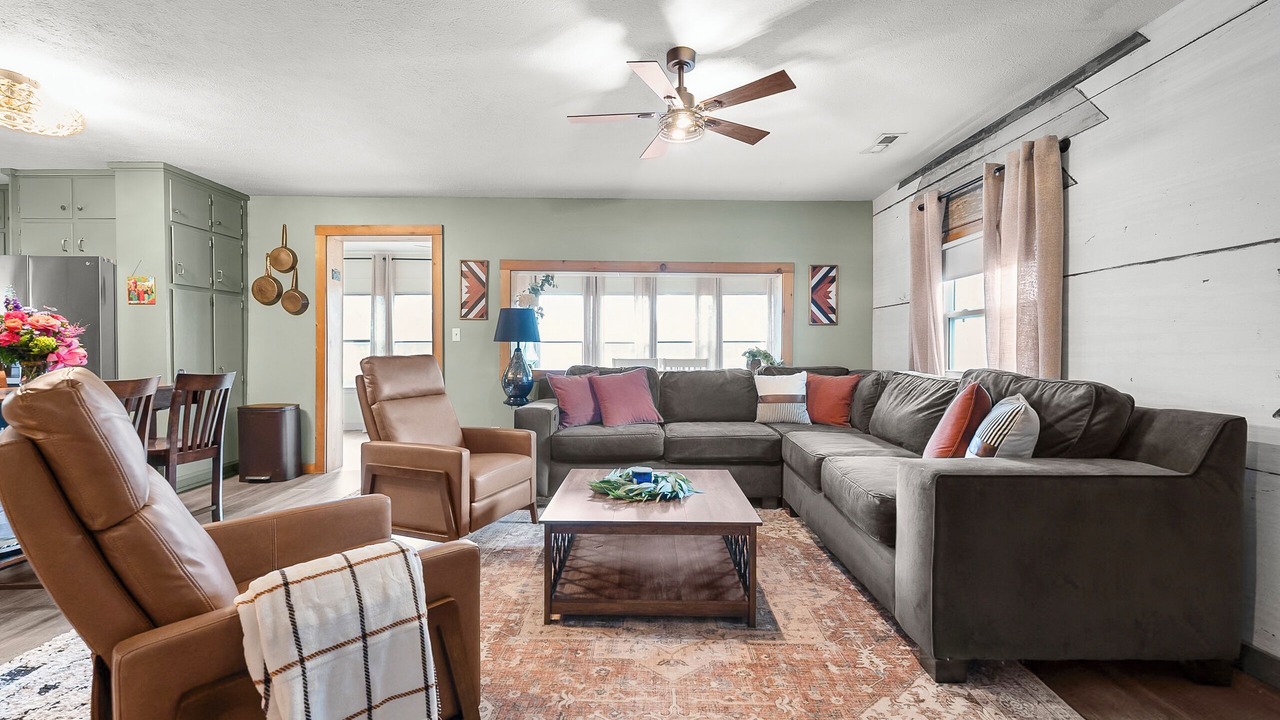 Photo of Livingroom in Clanton