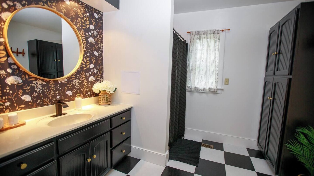 Photo of Bathroom in Allensville