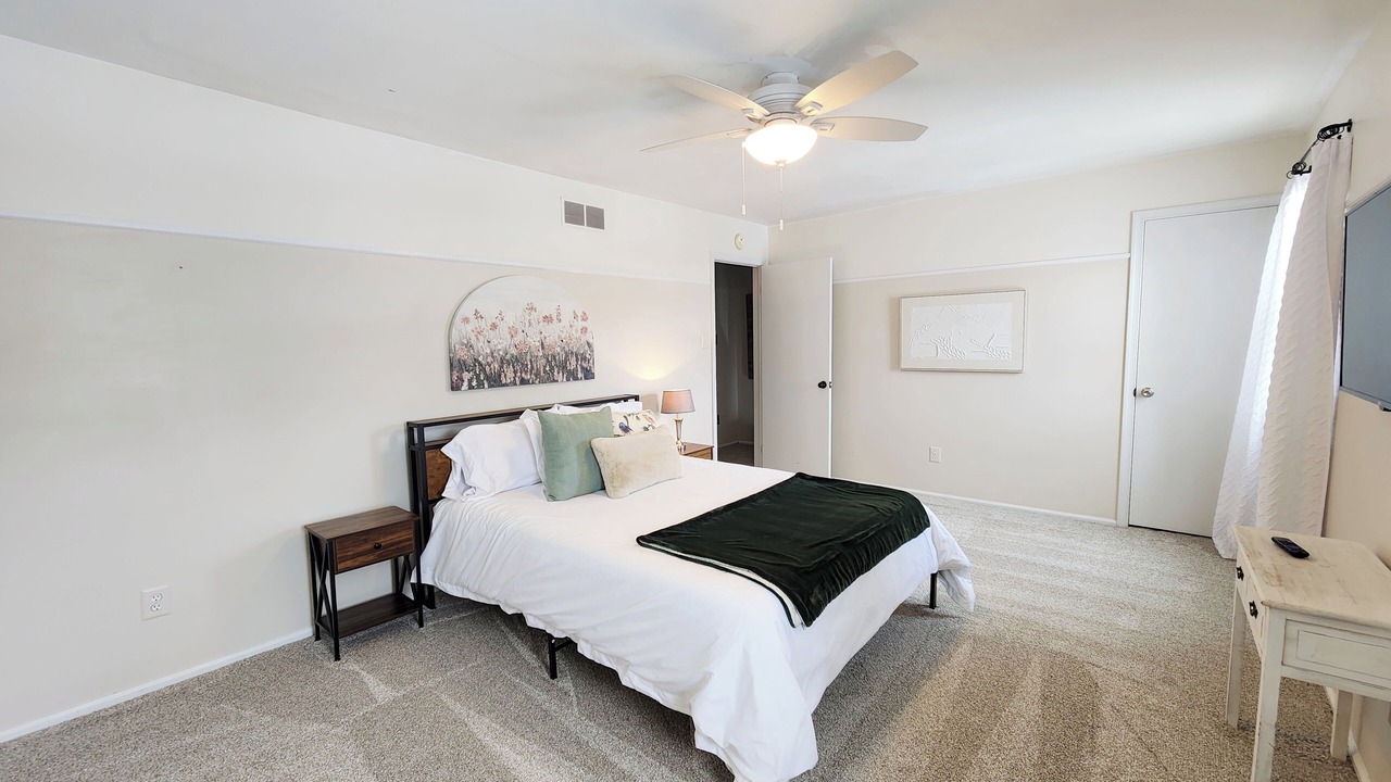 Photo of Bedroom in Spring Mount