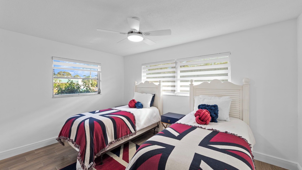 Photo of Bedroom in Town and River