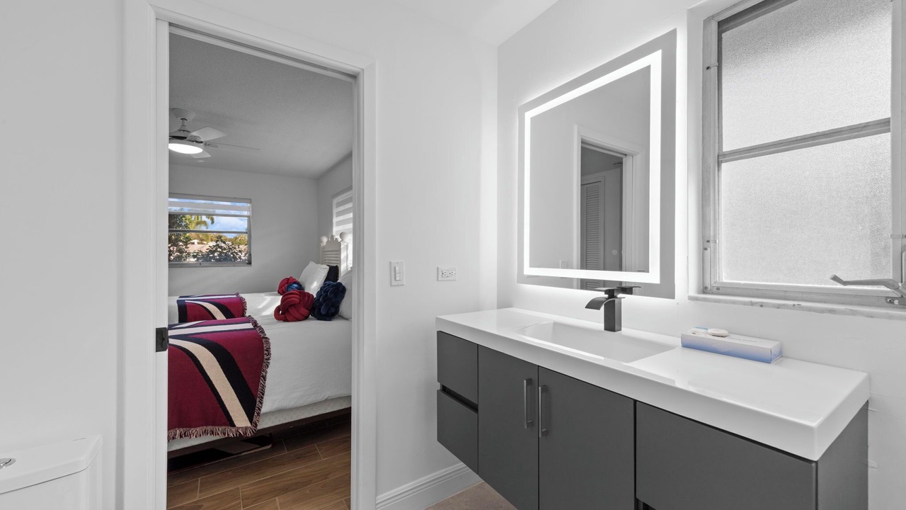 Photo of Bathroom in Town and River