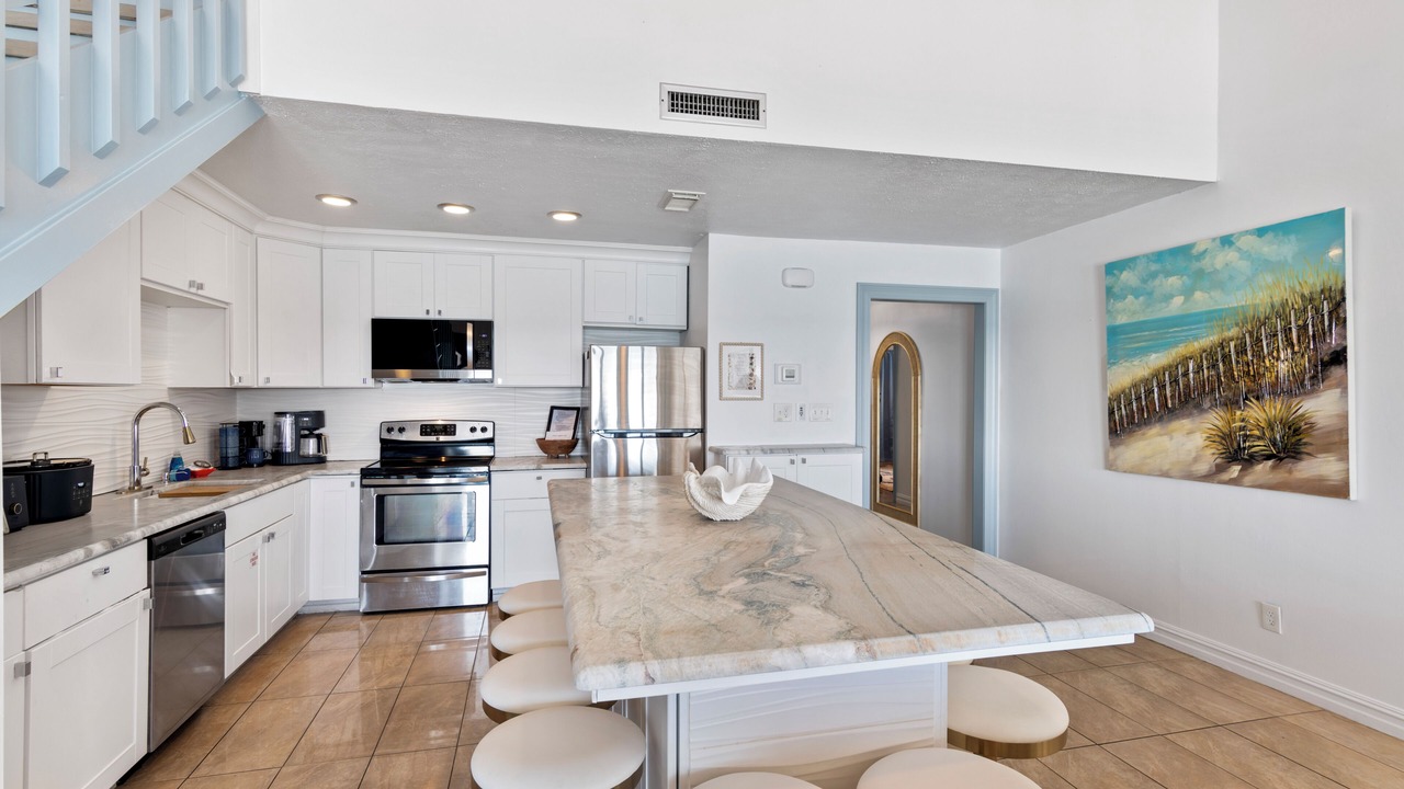 Photo of Kitchen in Crystal Shores