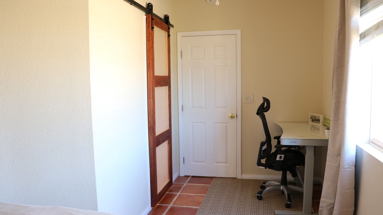 Photo of Bedroom in Meadview