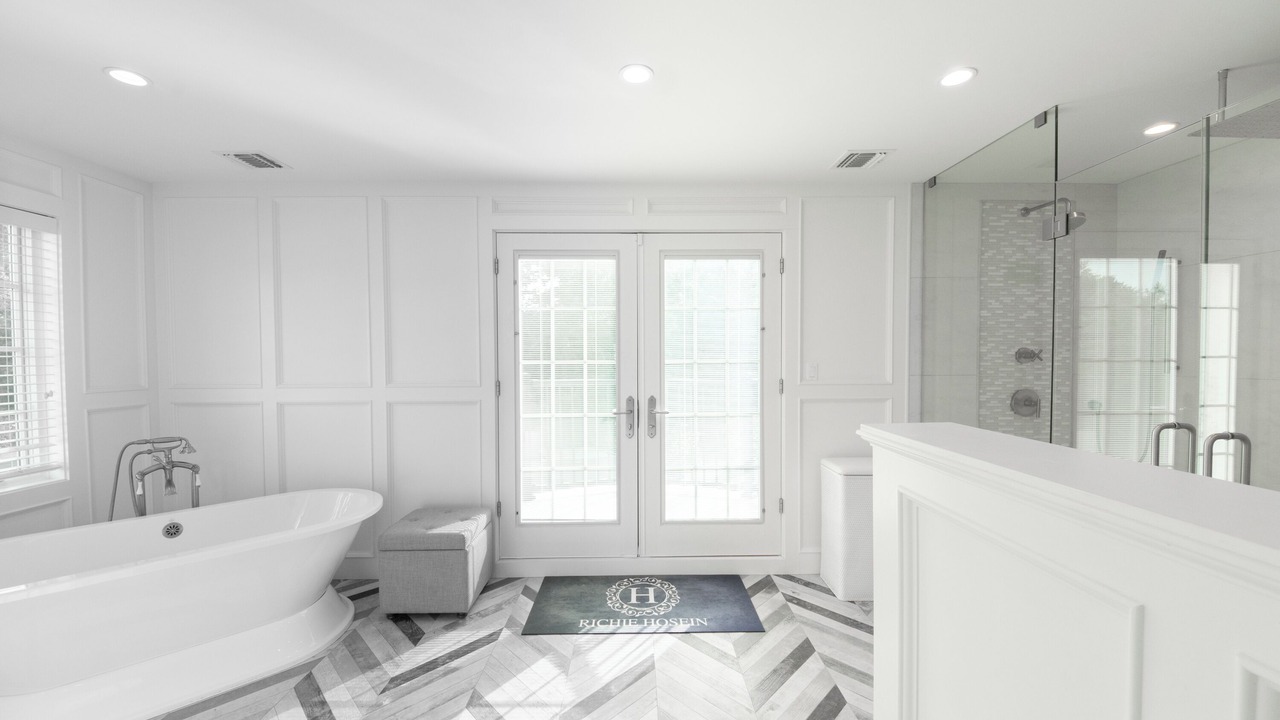 Photo of Bathroom in Melville