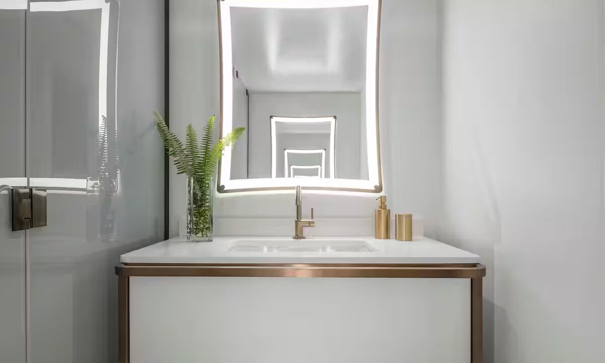 Photo of Bathroom in Hunt Club