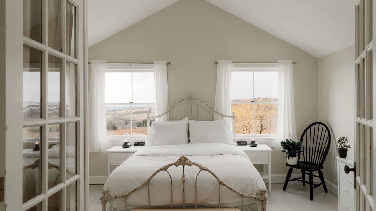 Photo of Bedroom in Town of Delaware