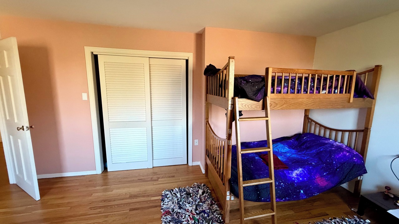 Photo of Bedroom in Ulster Park
