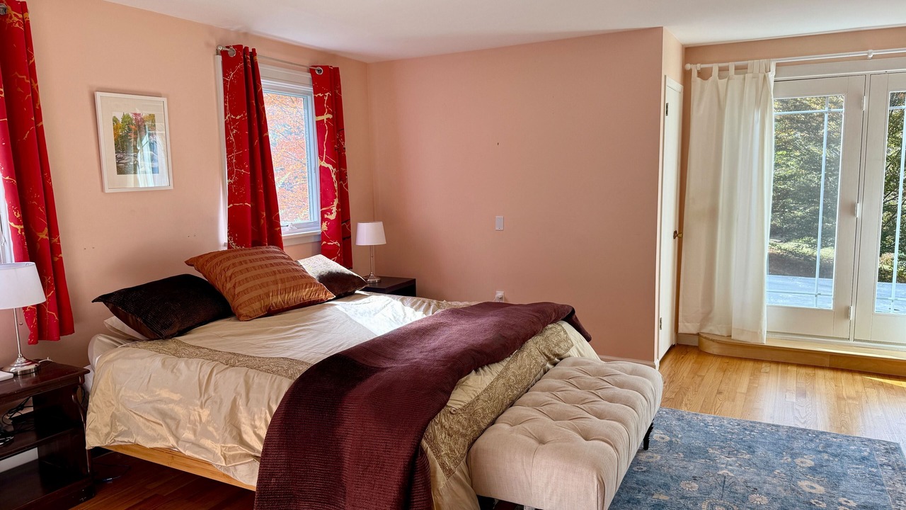Photo of Bedroom in Ulster Park