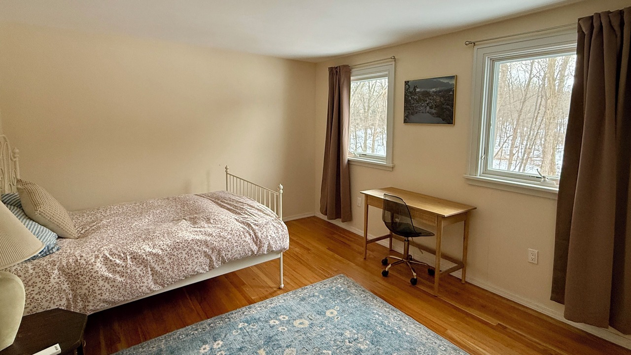 Photo of Bedroom in Ulster Park