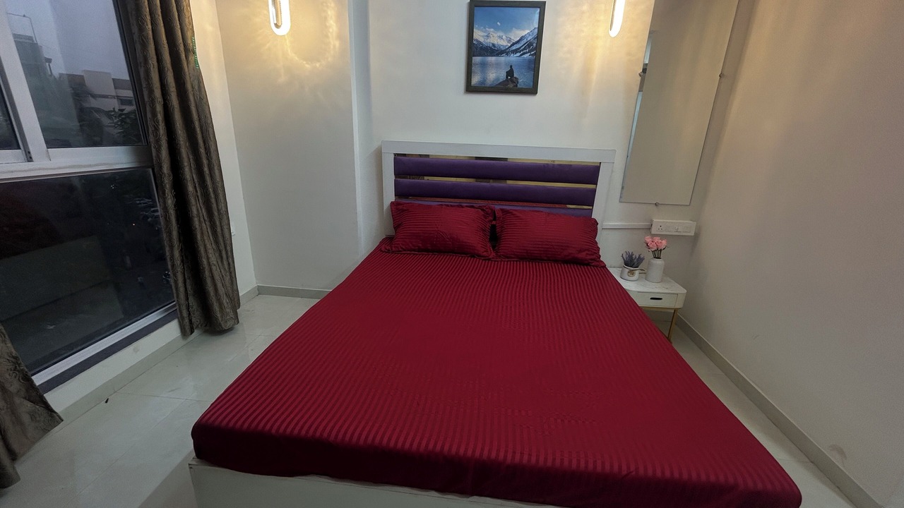 Photo of Bedroom in Versova