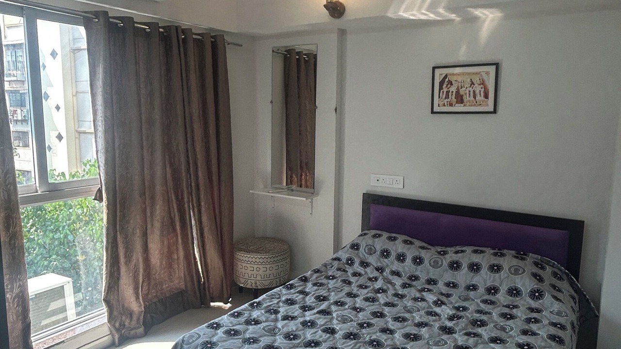 Photo of Bedroom in Versova