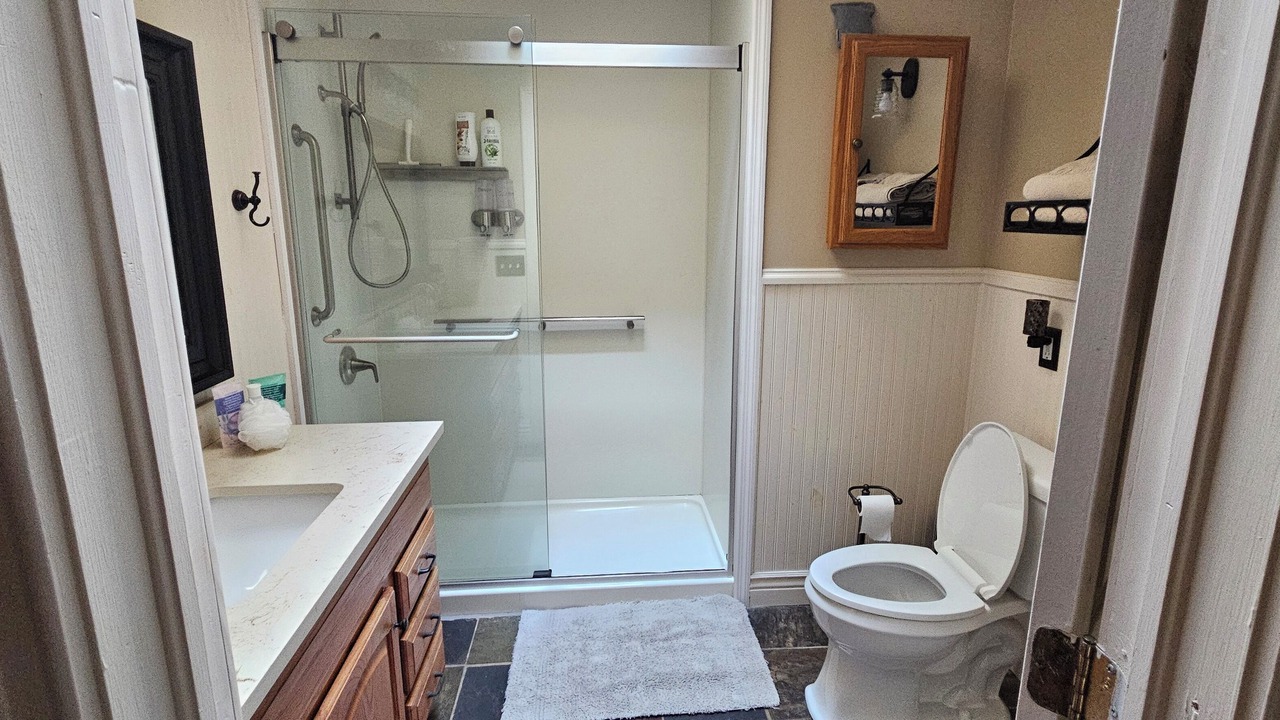 Photo of Bathroom in Campbell Hall