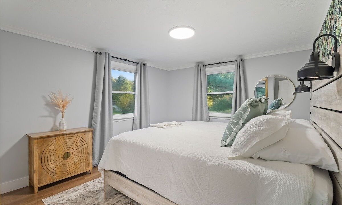 Photo of Bedroom in Newfield