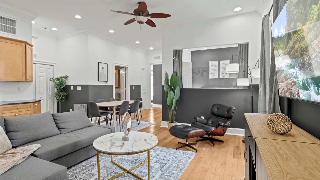 Photo of Livingroom in Old City