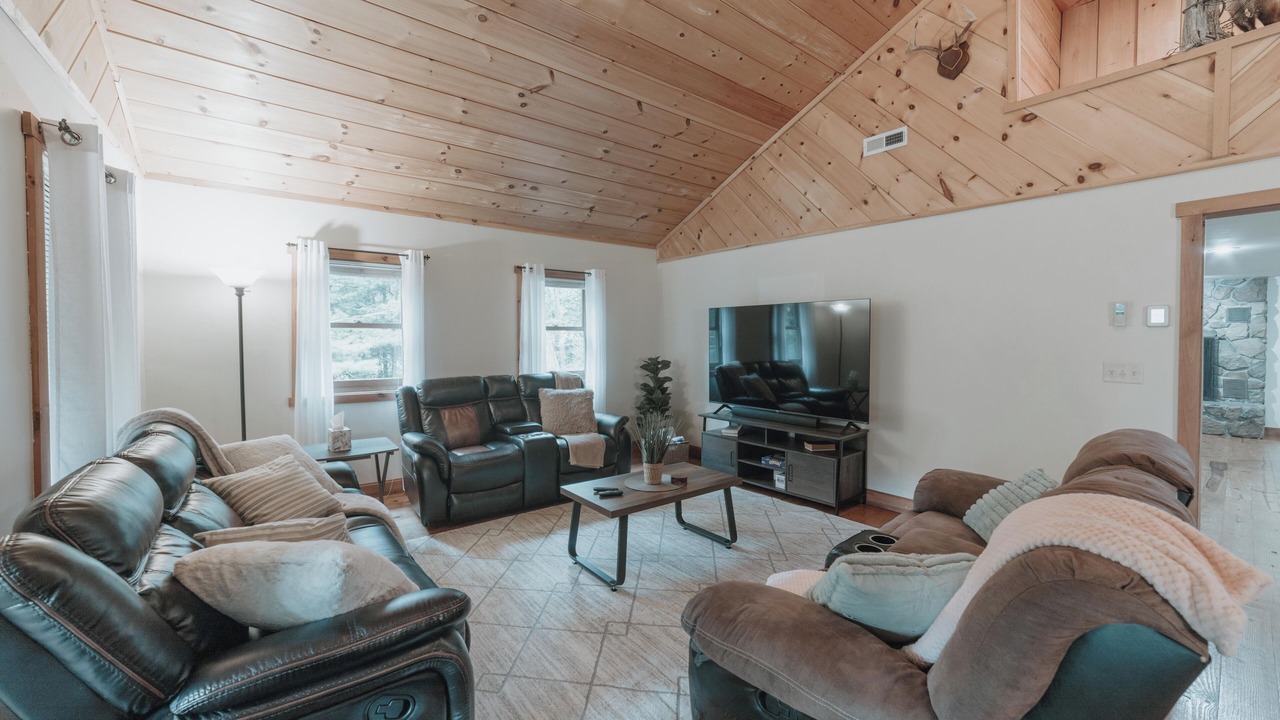 Photo of Livingroom in Loysville