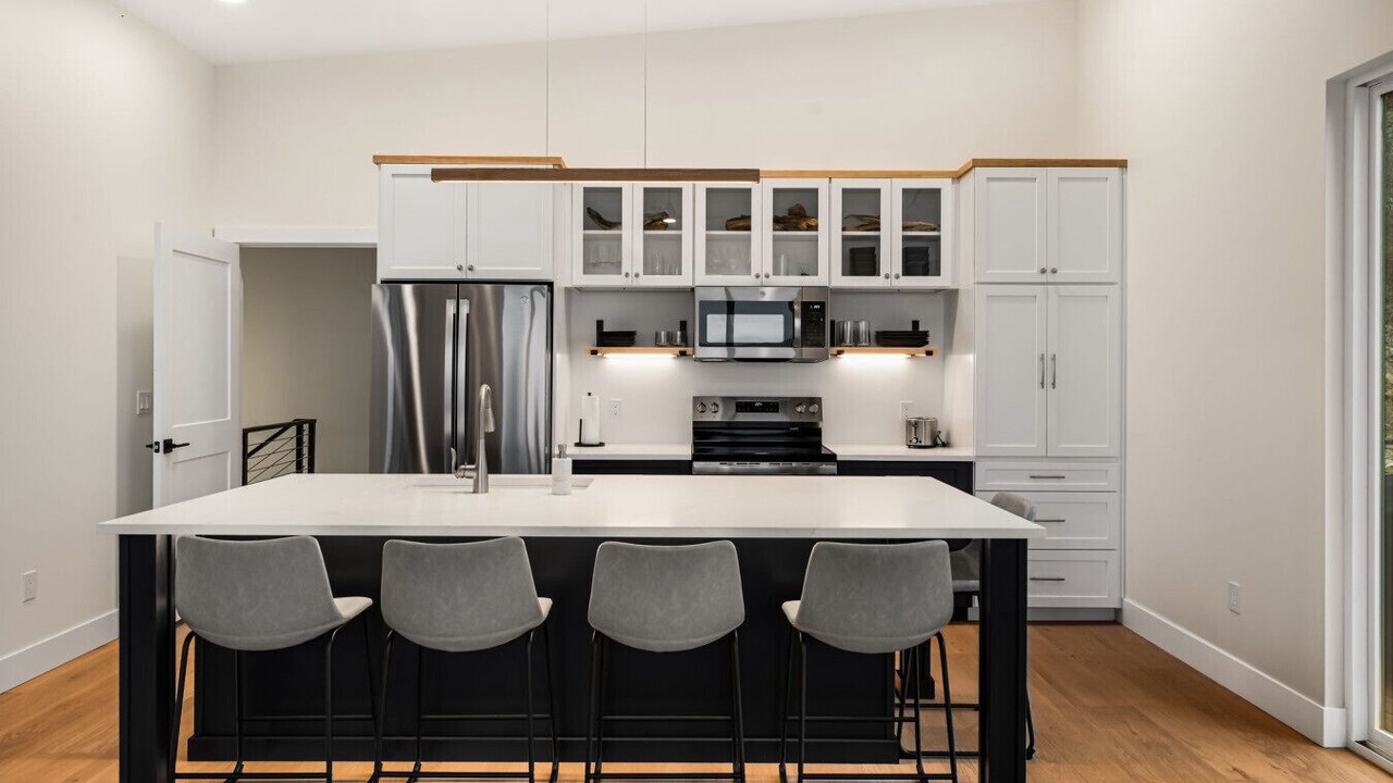 Photo of Kitchen in Trestle Creek