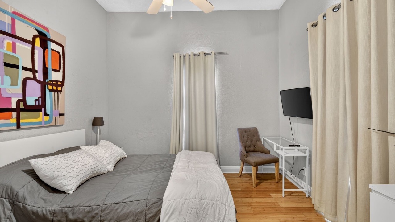 Photo of Bedroom in Ybor City