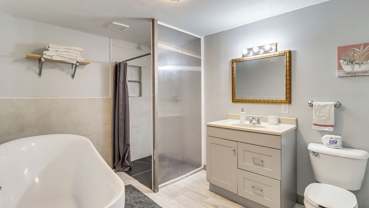 Photo of Bathroom in Summit Hill