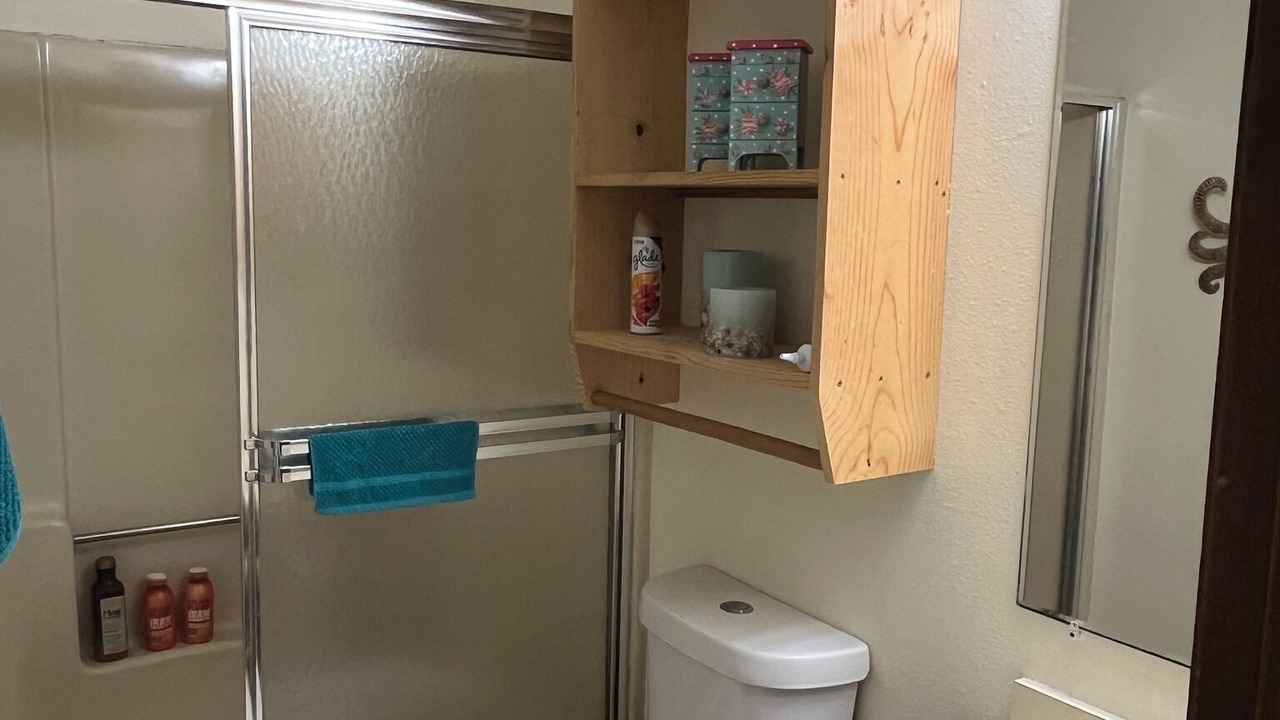 Photo of Bathroom in Eden Pines