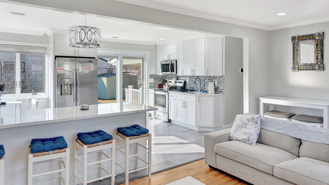 Photo of Livingroom in Uniondale