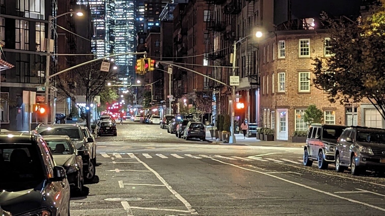 Photo of Others in Hudson Square