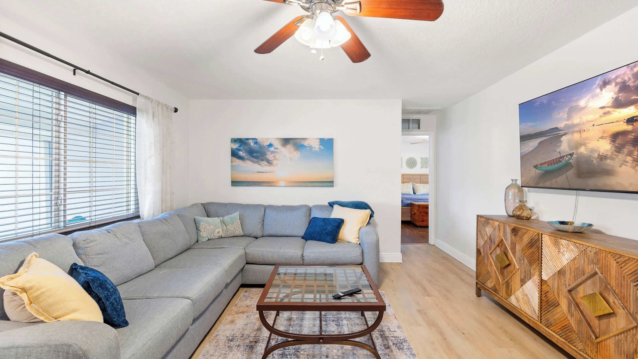 Photo of Livingroom in Pinellas Park