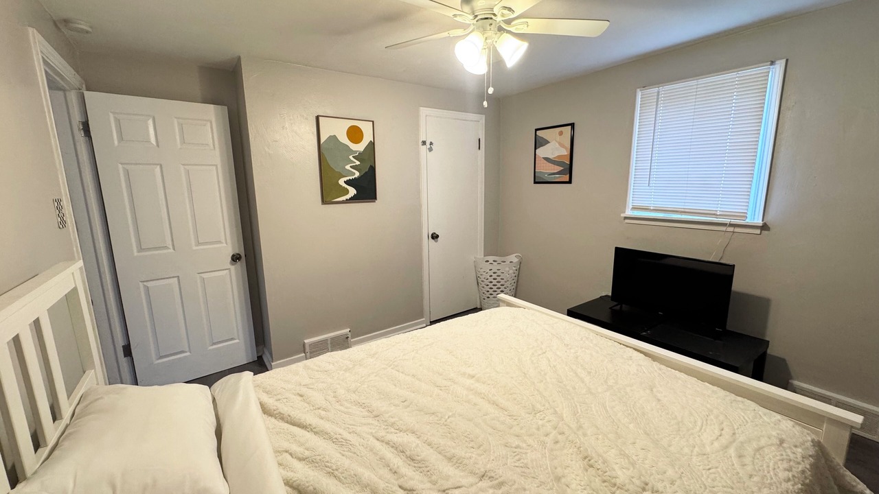 Photo of Bedroom in Brentwood
