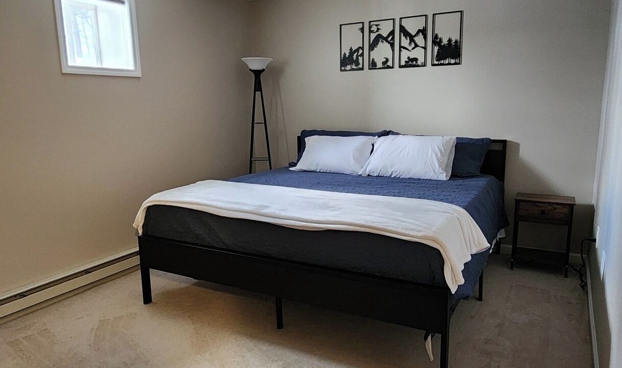 Photo of Bedroom in Laurelton
