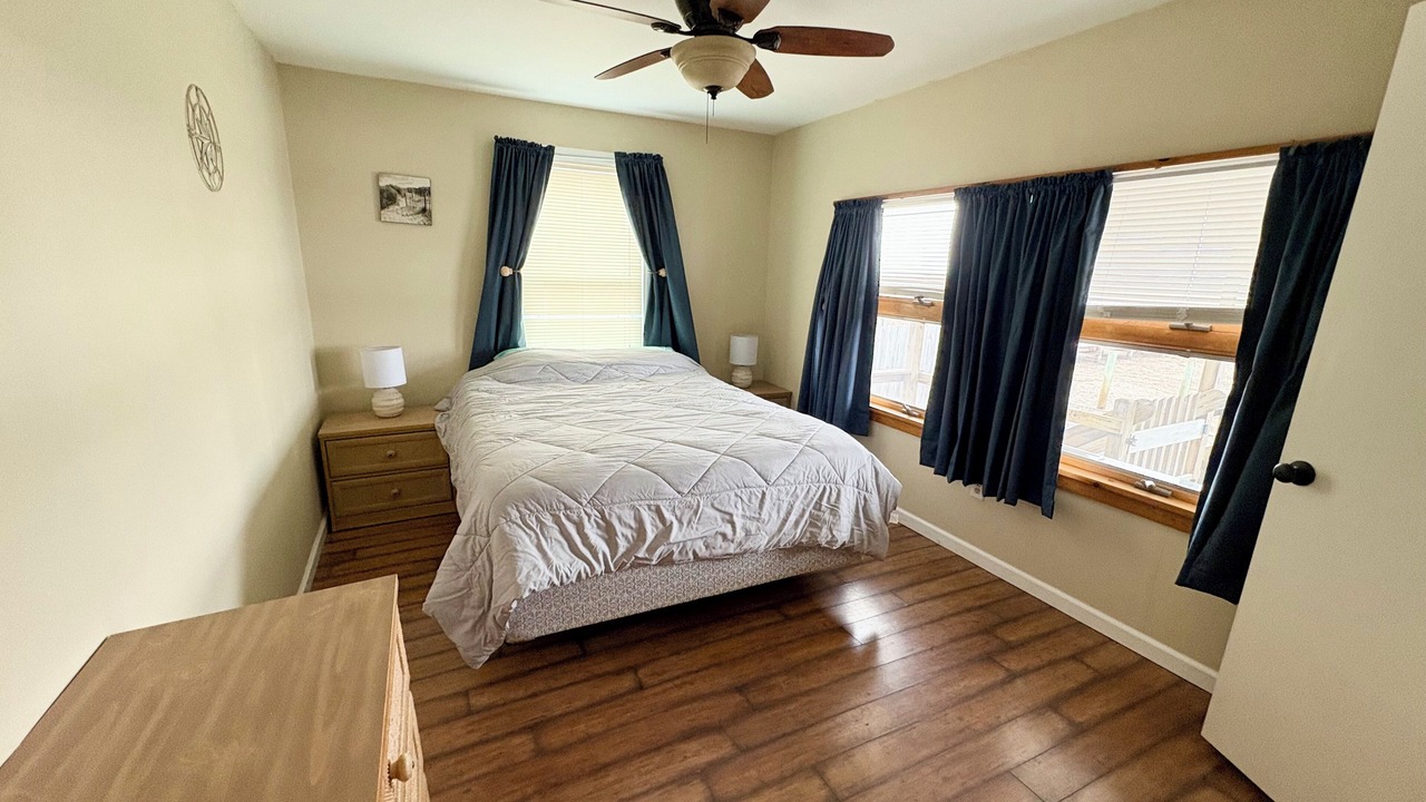 Photo of Bedroom in Cape May Court House