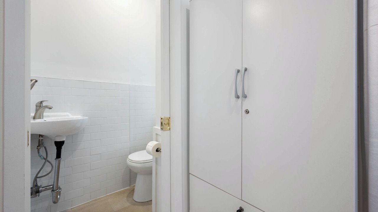 Photo of Bathroom in Chinatown