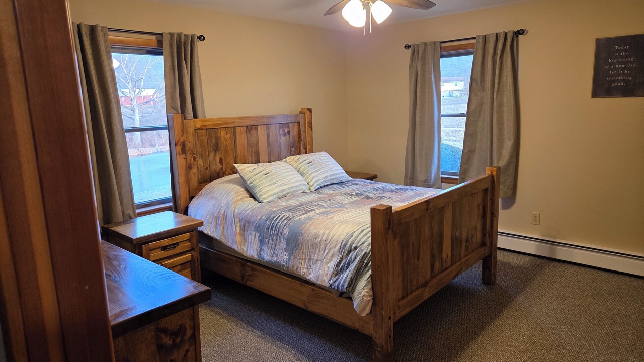 Photo of Bedroom in Newville