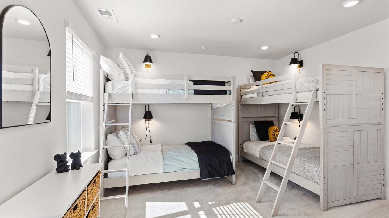 Photo of Bedroom in Caine Woods