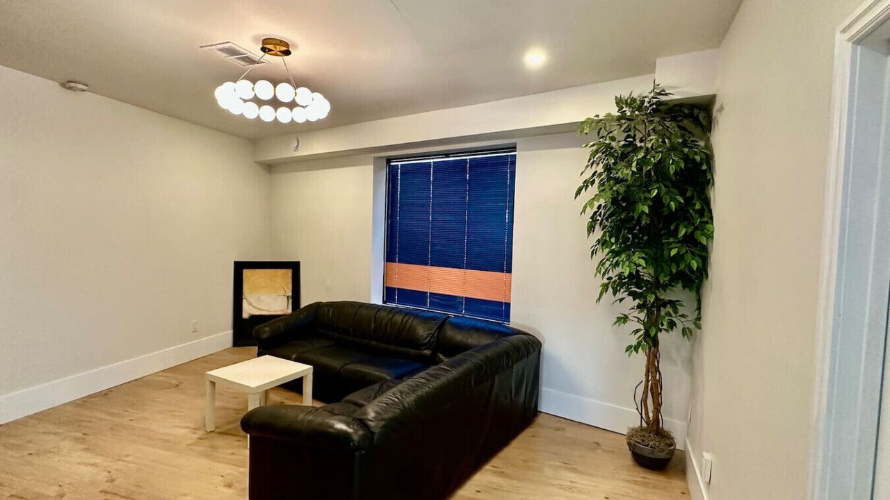 Photo of Livingroom in Sudbury