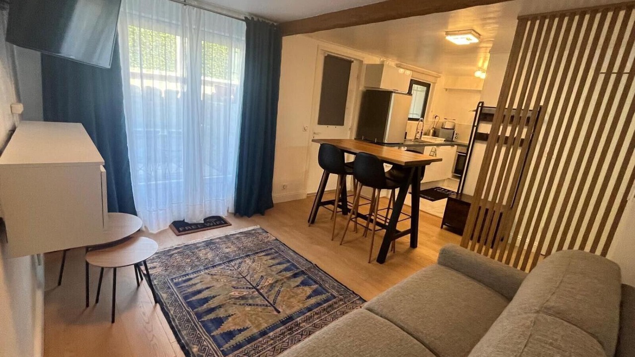 Photo of Livingroom in Malakoff