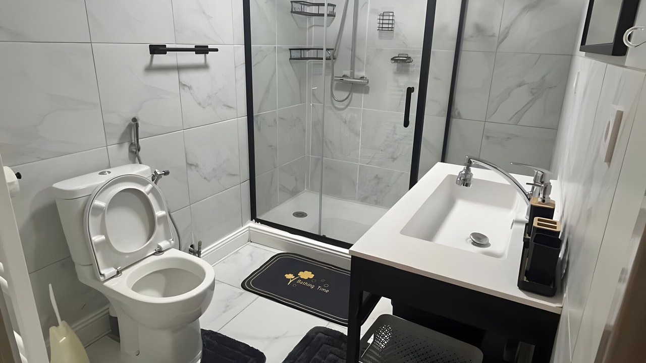 Photo of Bathroom in Malakoff