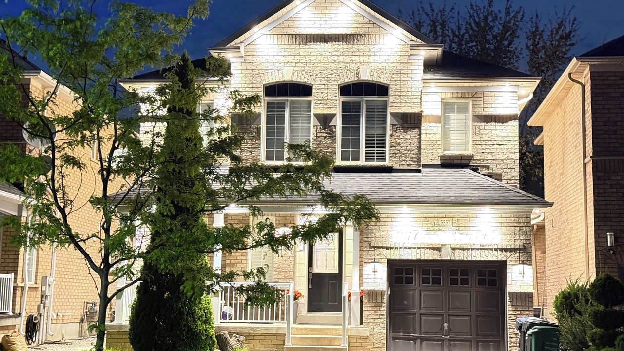 Photo of Outdoor in Churchill Meadows