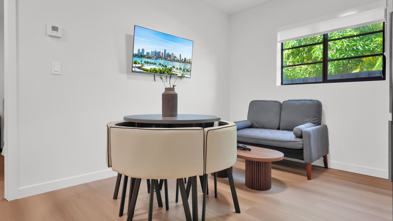 Photo of Livingroom in East Little Havana