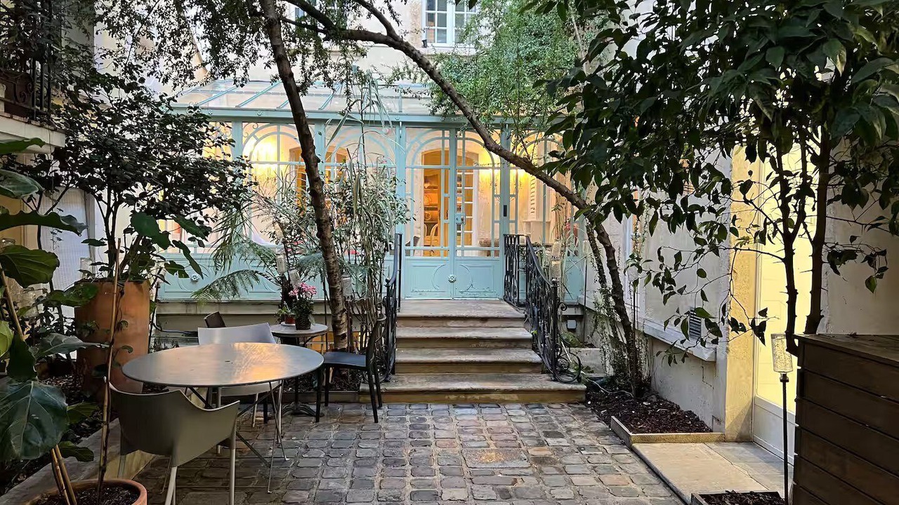 Photo of Outdoor in Arsenal